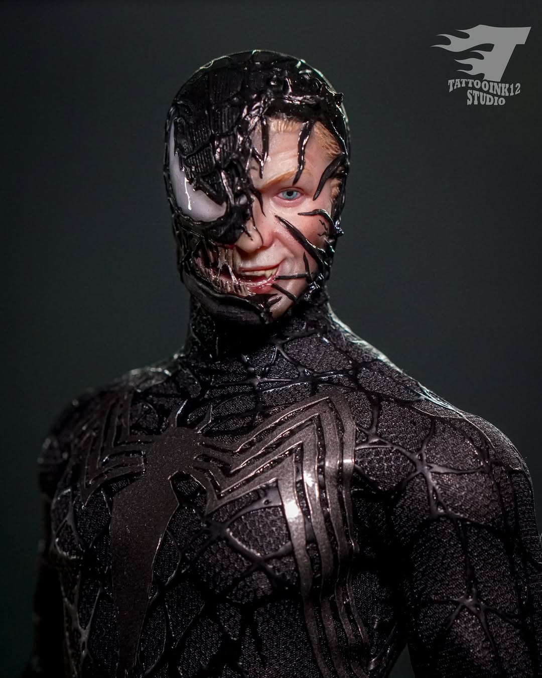 Venom Half face masked For Thundertoy 1/6