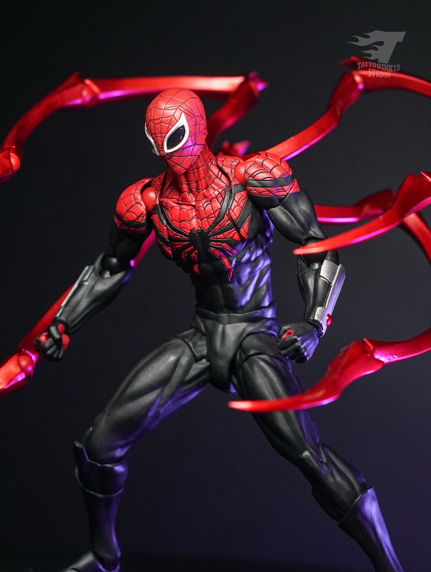 Pre-order Masked spiderior